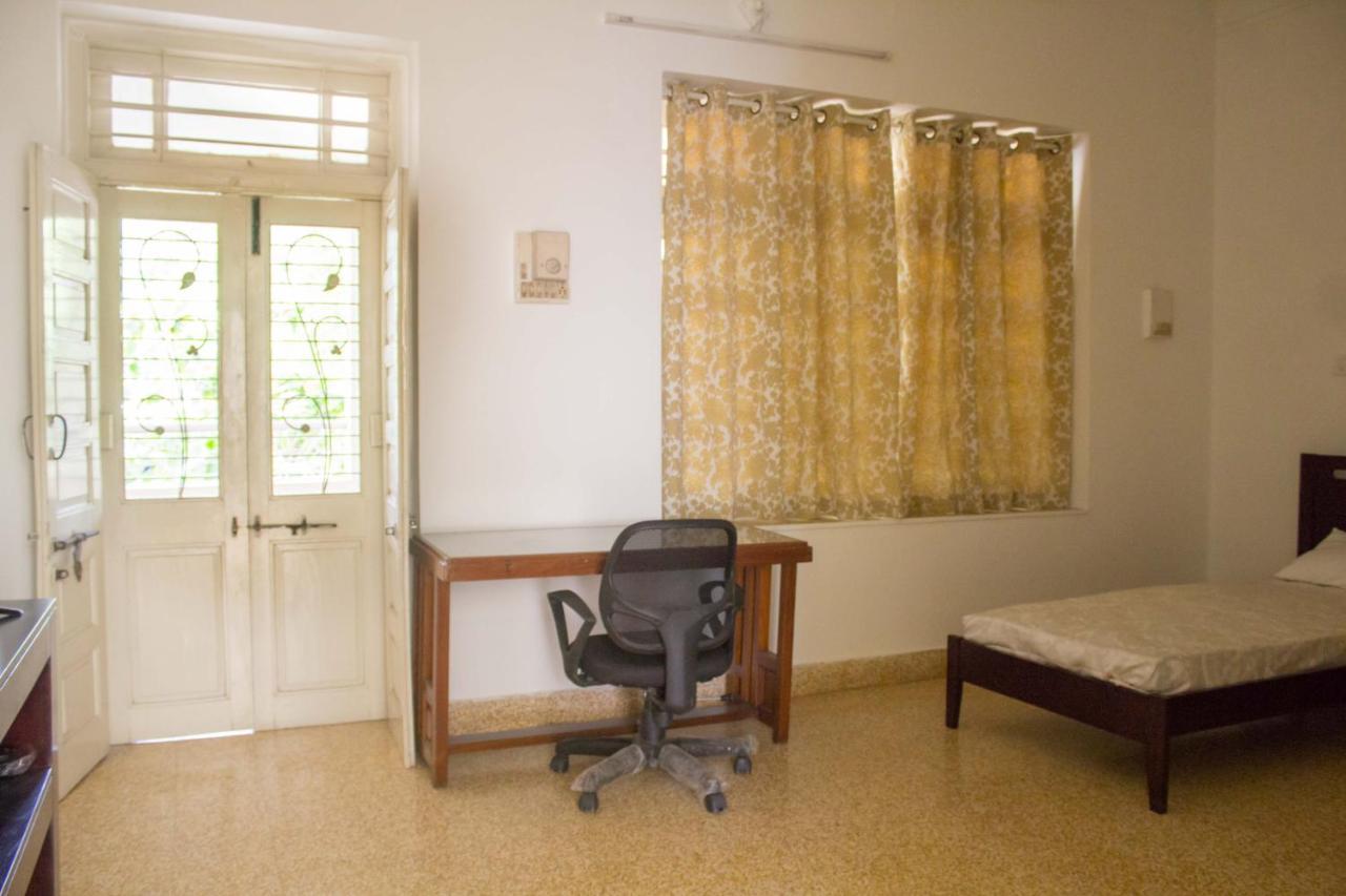Srinekatan Heritage Homestay * Ahmedabad